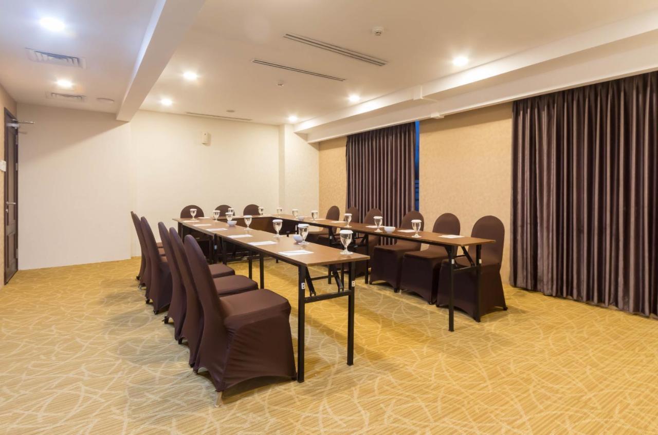 Grand Keisha Yogyakarta Hotell Kejayan Exteriör bild
