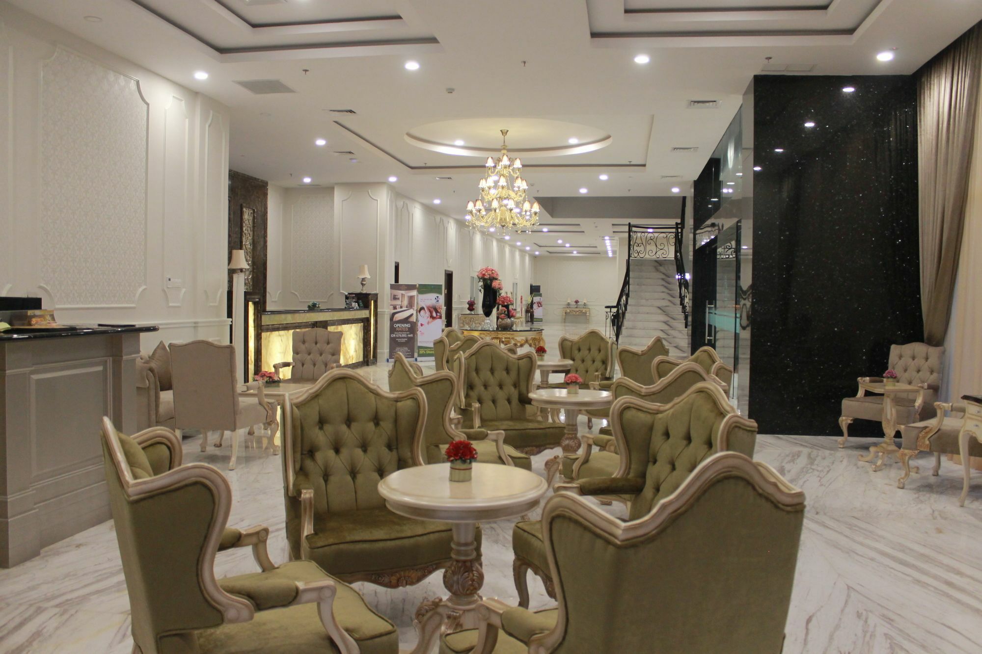 Grand Keisha Yogyakarta Hotell Kejayan Exteriör bild